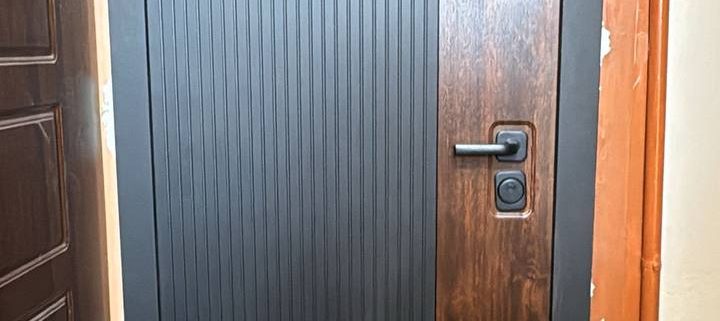 Spoguļdurvis ar elegantu dizainu un praktisku pielietojumu ikdienā